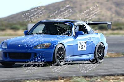 media/Oct-08-2023-Extreme Speed (Sun) [[05af469d3b]]/2-Green/session 1 skid pad/